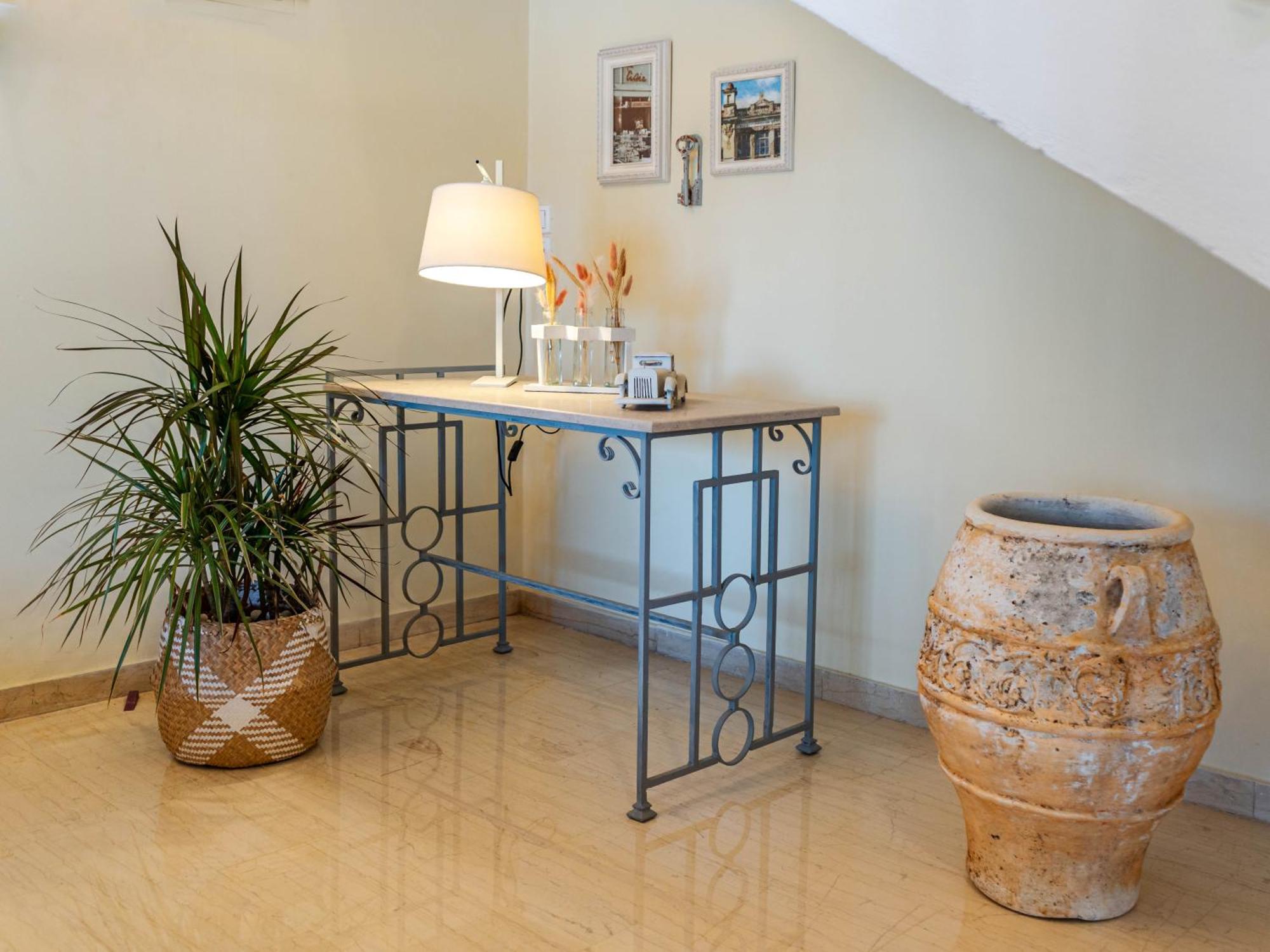 4keys House Superior Apartment Tripoli